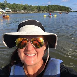 Meet your Posher, Leanne